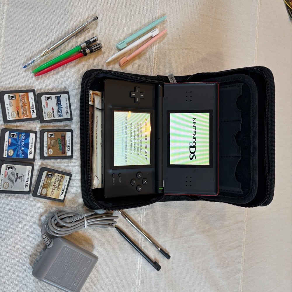 Nintendo DS Lite Crimson Red Black Console Bundle 6 Games Case Stylus USG-001